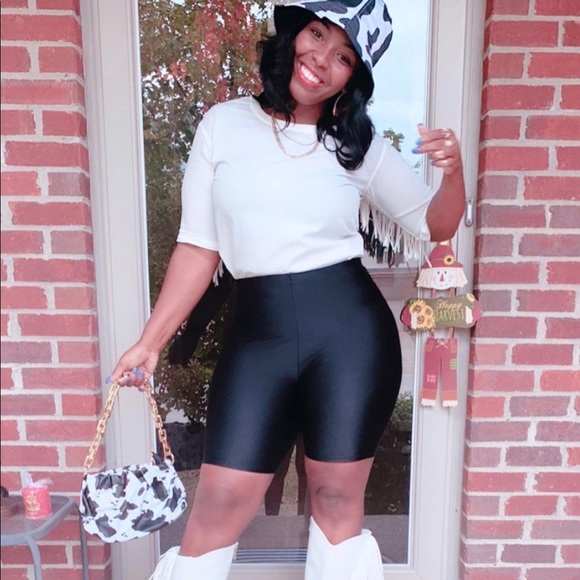 Cow set - Picture 1 of 2